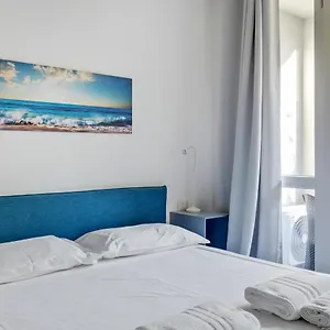 Loft Moderno Sui Navigli , Milaan Italië