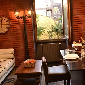https://style-apartment-milano.italymilanhotels.net